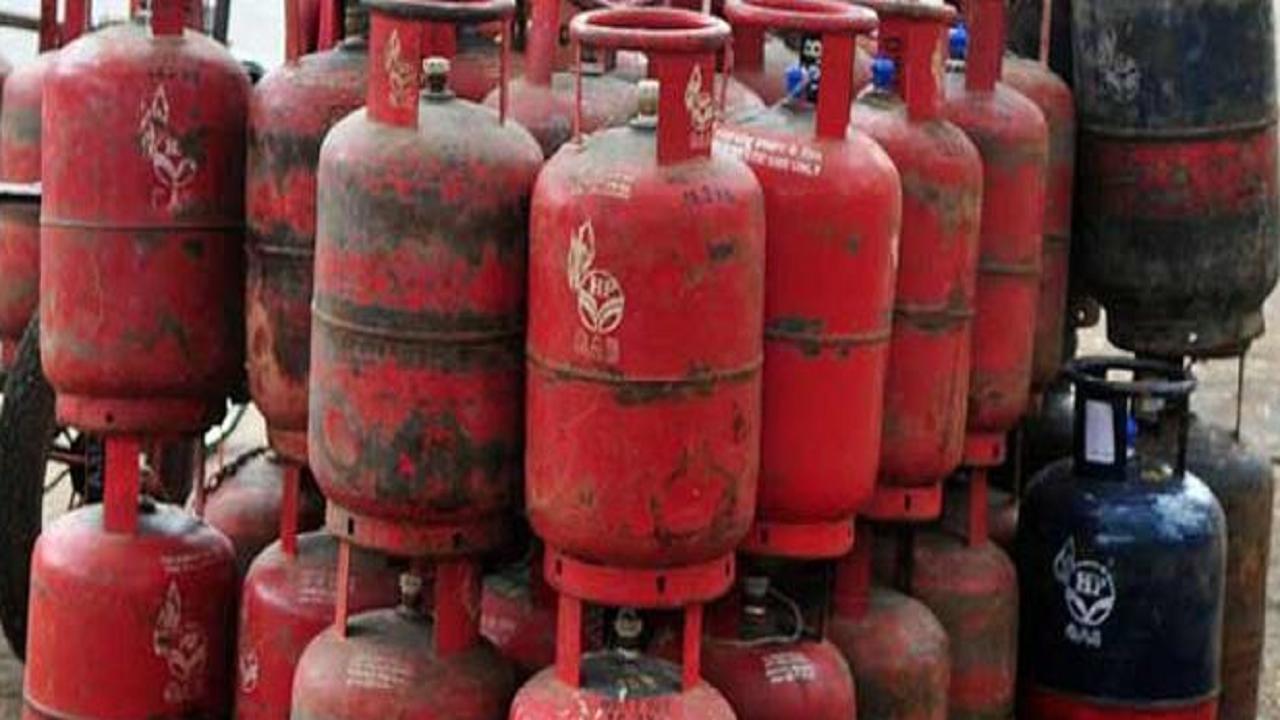 2 injured in cylinder blast in Thane
