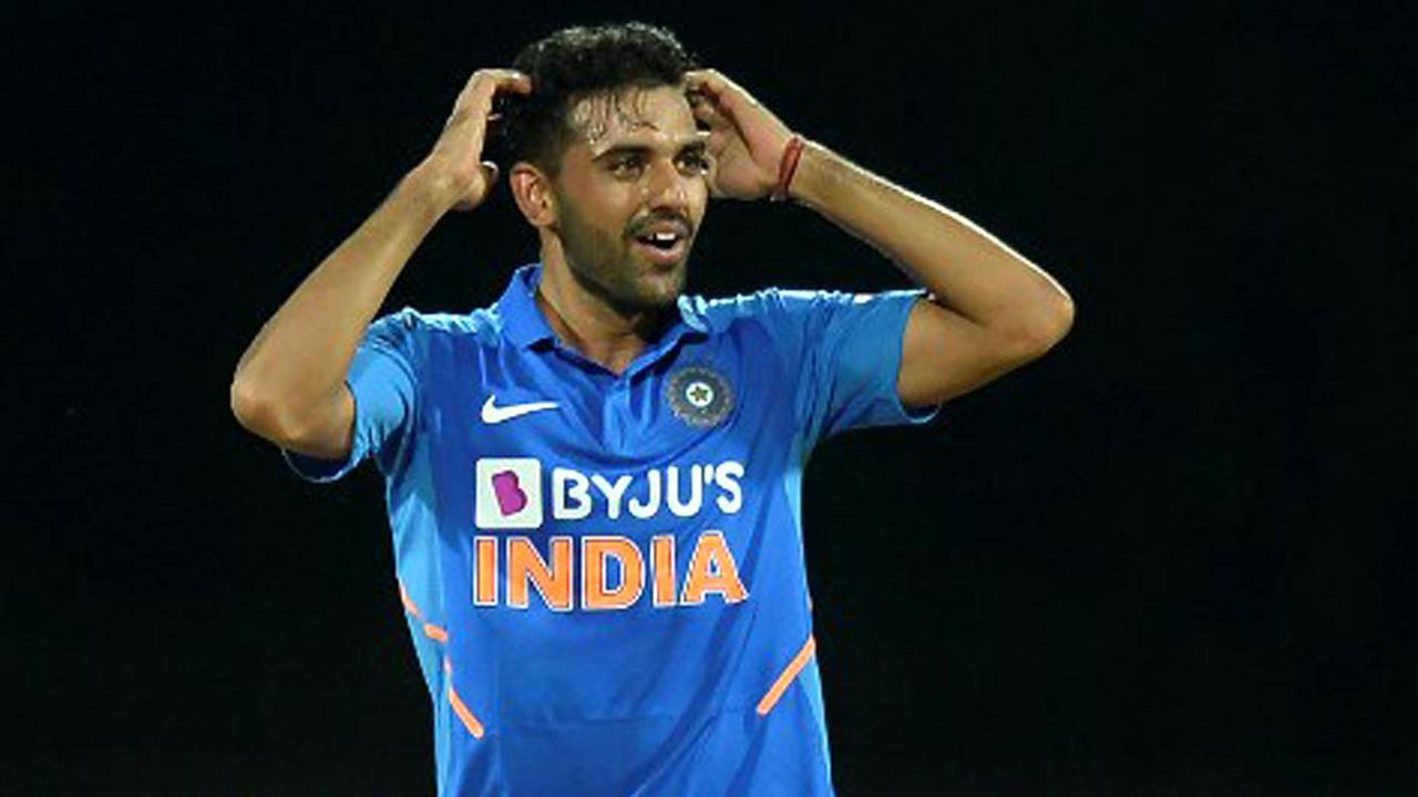 Deepak Chahar aged 48 on Wikipedia; sister Malti trolls him online