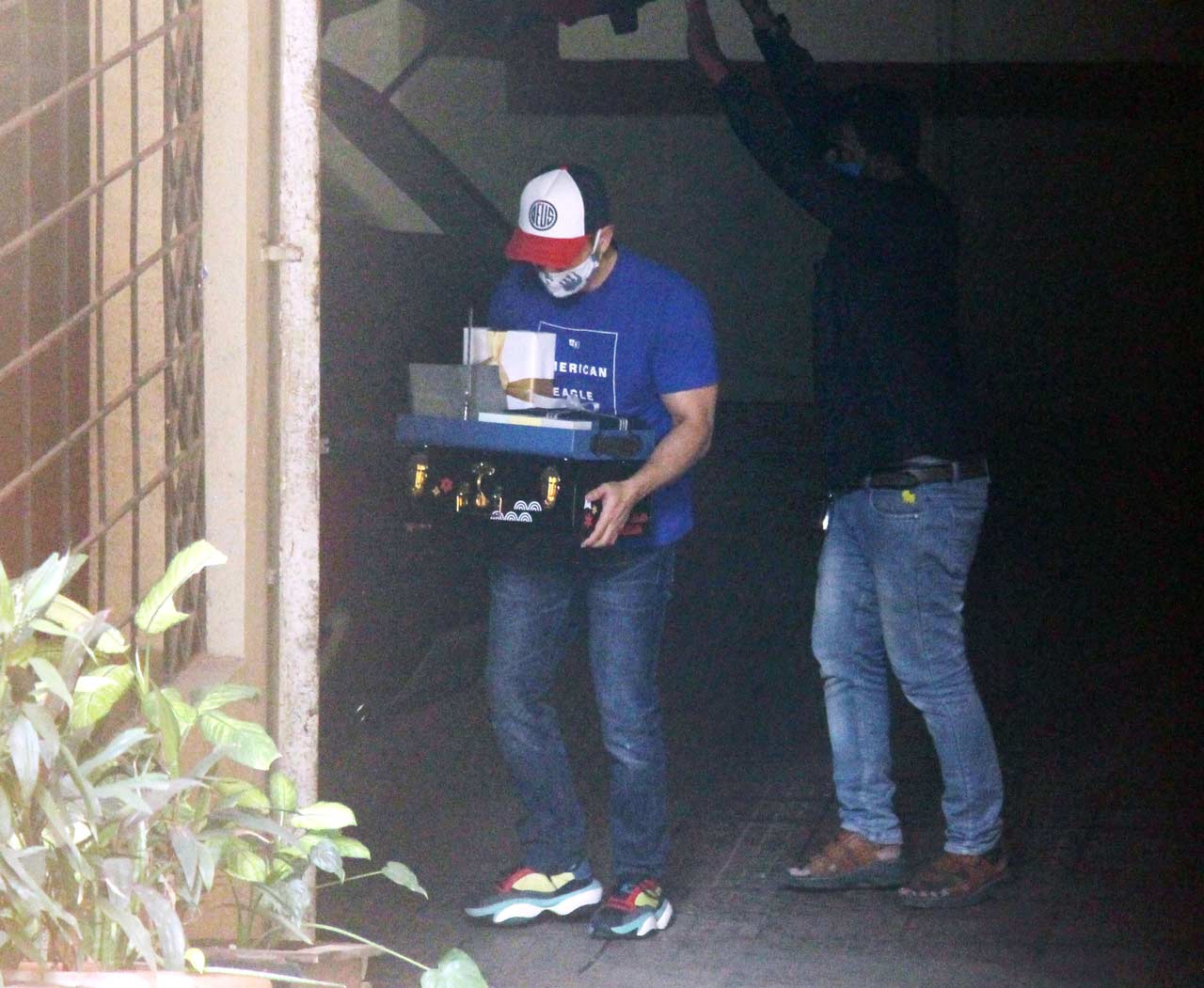 Kunal Kemmu was also clicked in Bandra. On the work front, the actor was last seen in comedy-drama Lootcase.