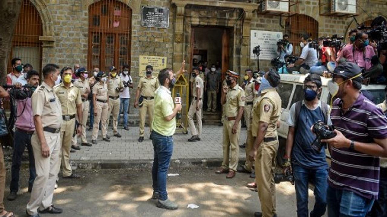 ED questions Maharashtra minister's mother-in-law in foreign properties case
