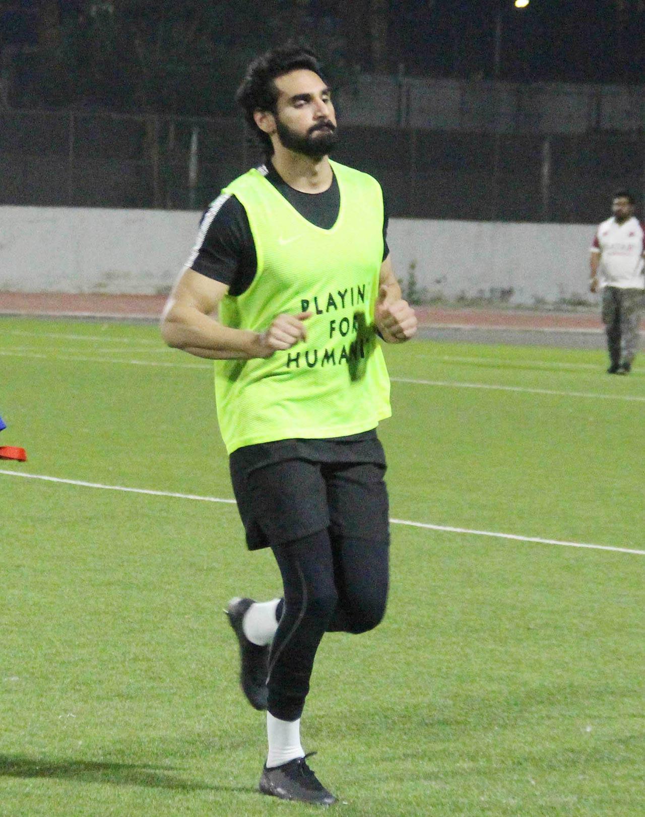 Ahan Shetty is often spotted enjoying the game of football and this occasion was no exception. His usual partner in the game is Shah Rukh Khan’s son Aryan Khan. Shetty is gearing up for his debut in films with Milan Luthria’s Tadap with Tara Sutaria, the remake of the Southern hit, RX 100. 
 