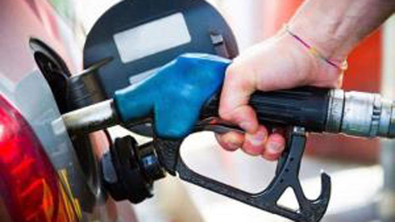 Fuel prices break into new highs across country