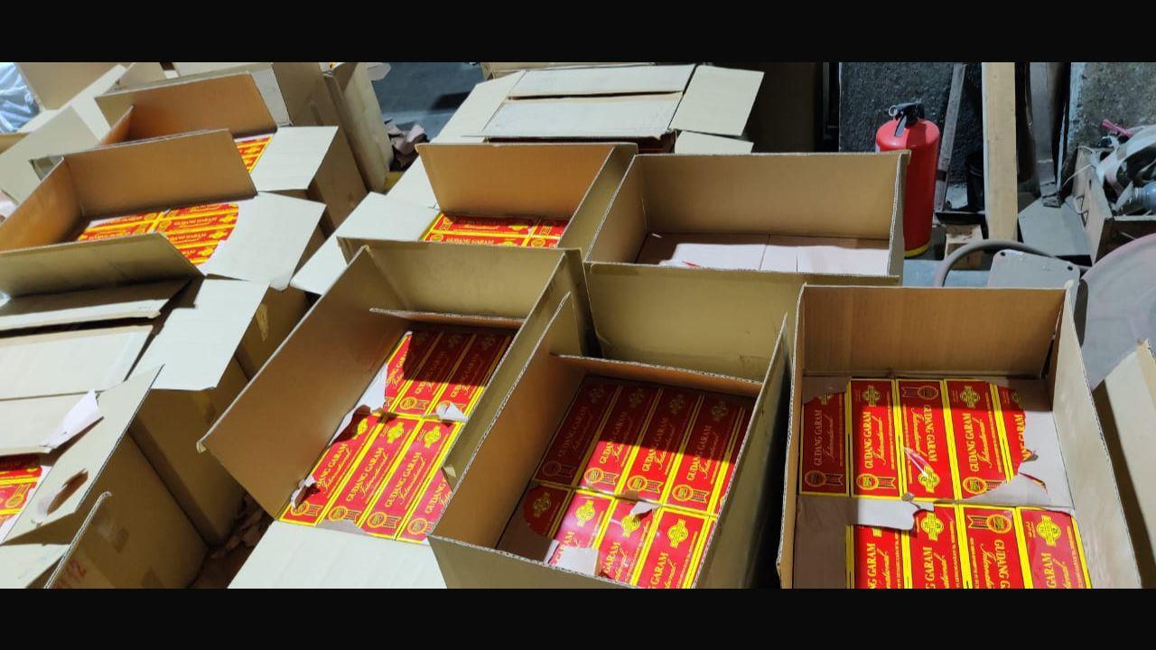 Mumbai Crime: Smuggled cigarettes worth Rs 4.75 crore seized at Nhava Sheva Port