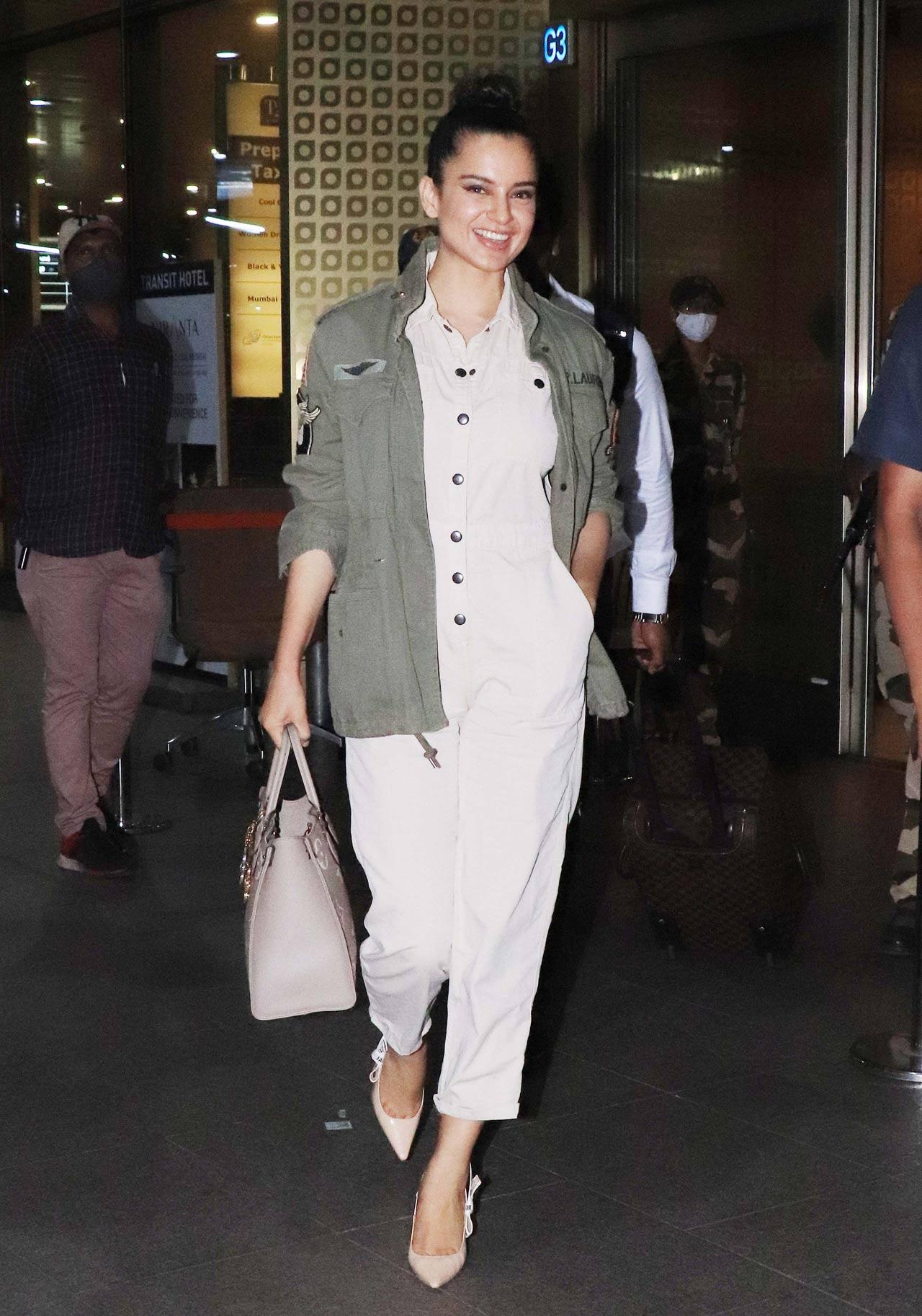 Nora Fatehi's Off-duty Looks: The Diva Looks Chic Yet Comfy In