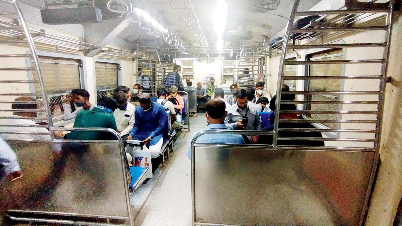 Viral pic: Man bows down before boarding Mumbai local train after 11 months