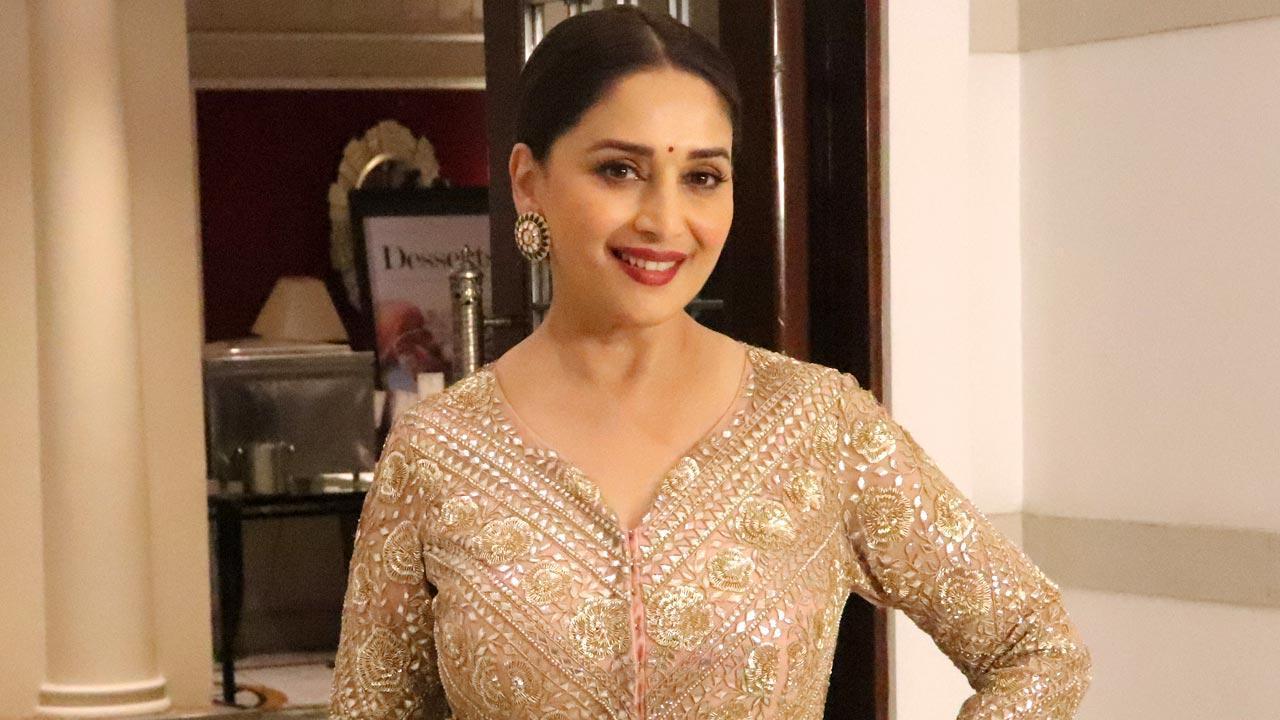 Madhuri Dixit Nene treats fans to 'Paradise' like view in latest post