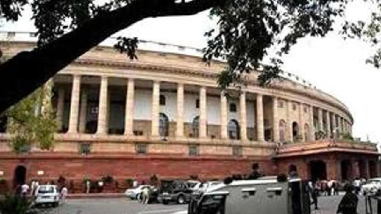 BJP MP gives zero hour notice in RS over Maharashtra govt probe on Sachin, Lata Mangeshkar