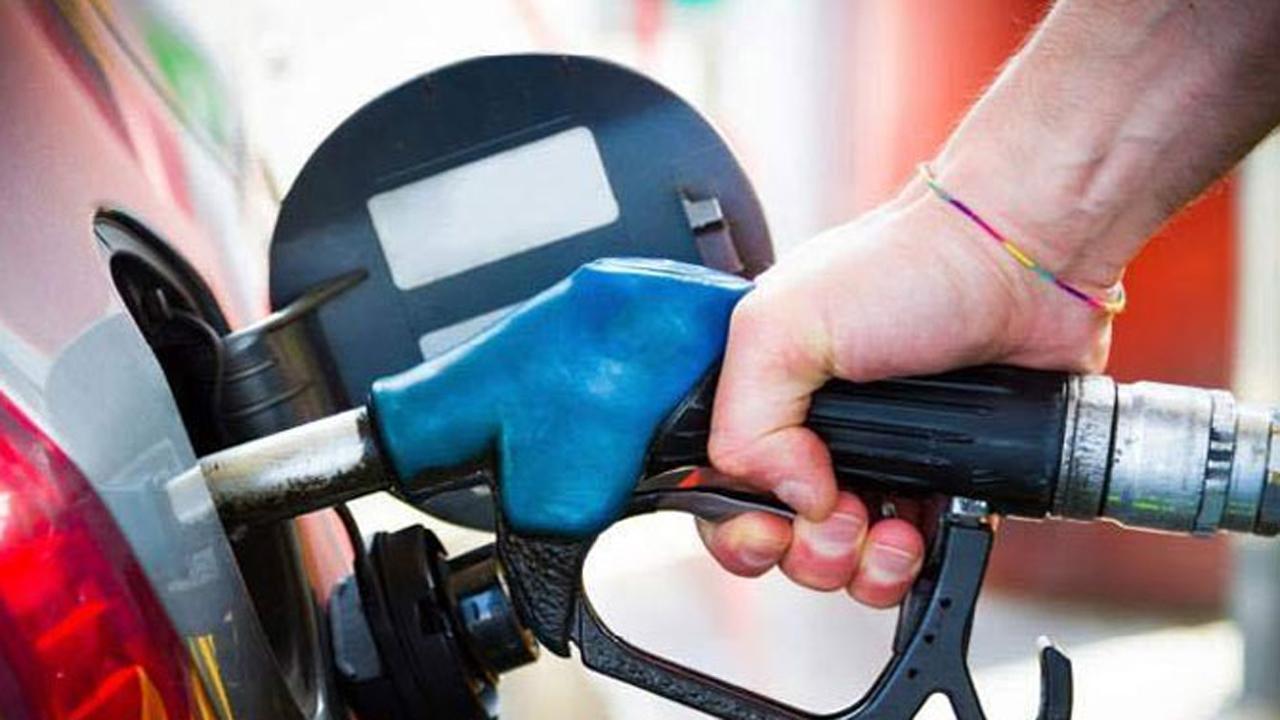 Petrol prices at Rs 94.12, diesel at Rs 84.63 in Mumbai as rates up for 2nd straight day