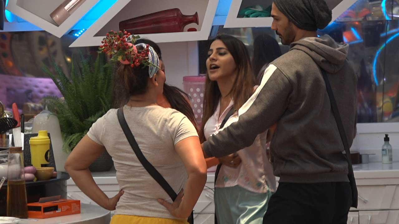 Sparks fly as Rakhi and Nikki meet head-to-head in an epic clash in Bigg Boss