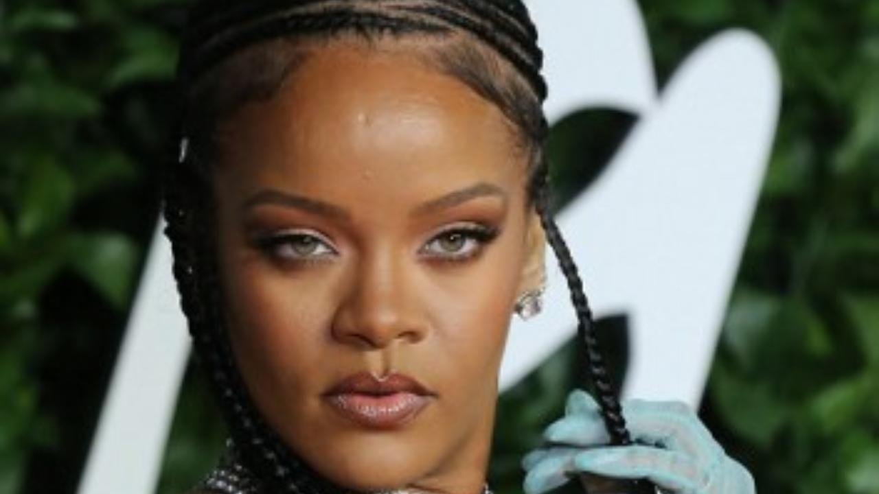 Rihanna supports India's farmers protest