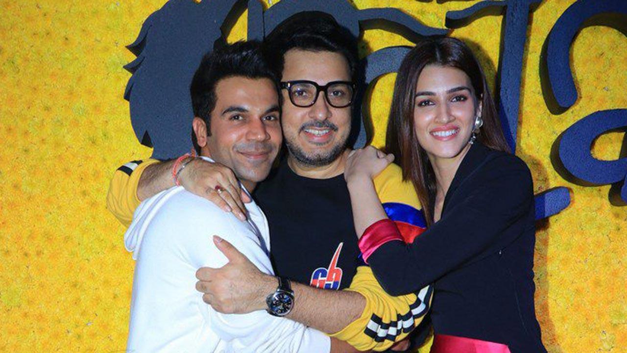 Kriti Sanon to pair up with Rajkummar Rao in Dinesh Vijan's upcoming family drama