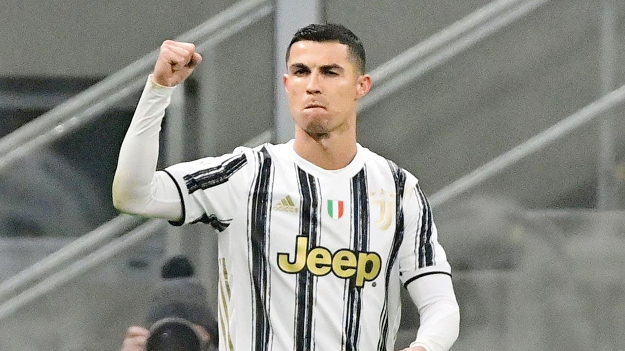 Cristiano Ronaldo double hands Juventus advantage over Inter