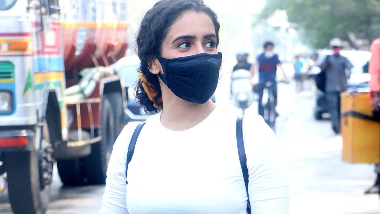 Sanya Malhotra-starrer 'Pagglait' set for OTT release on March 26