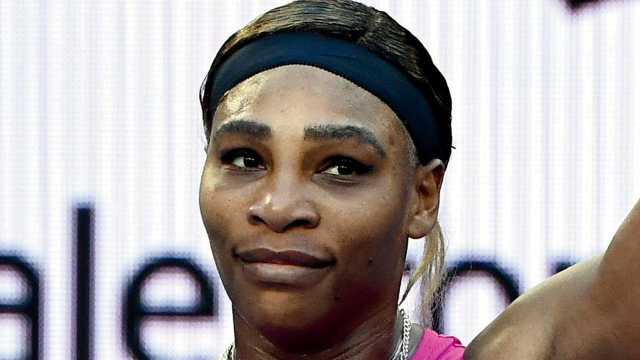 Serena Williams sizzles while Naomi Osaka, Ashleigh Barty struggle in Melbourne