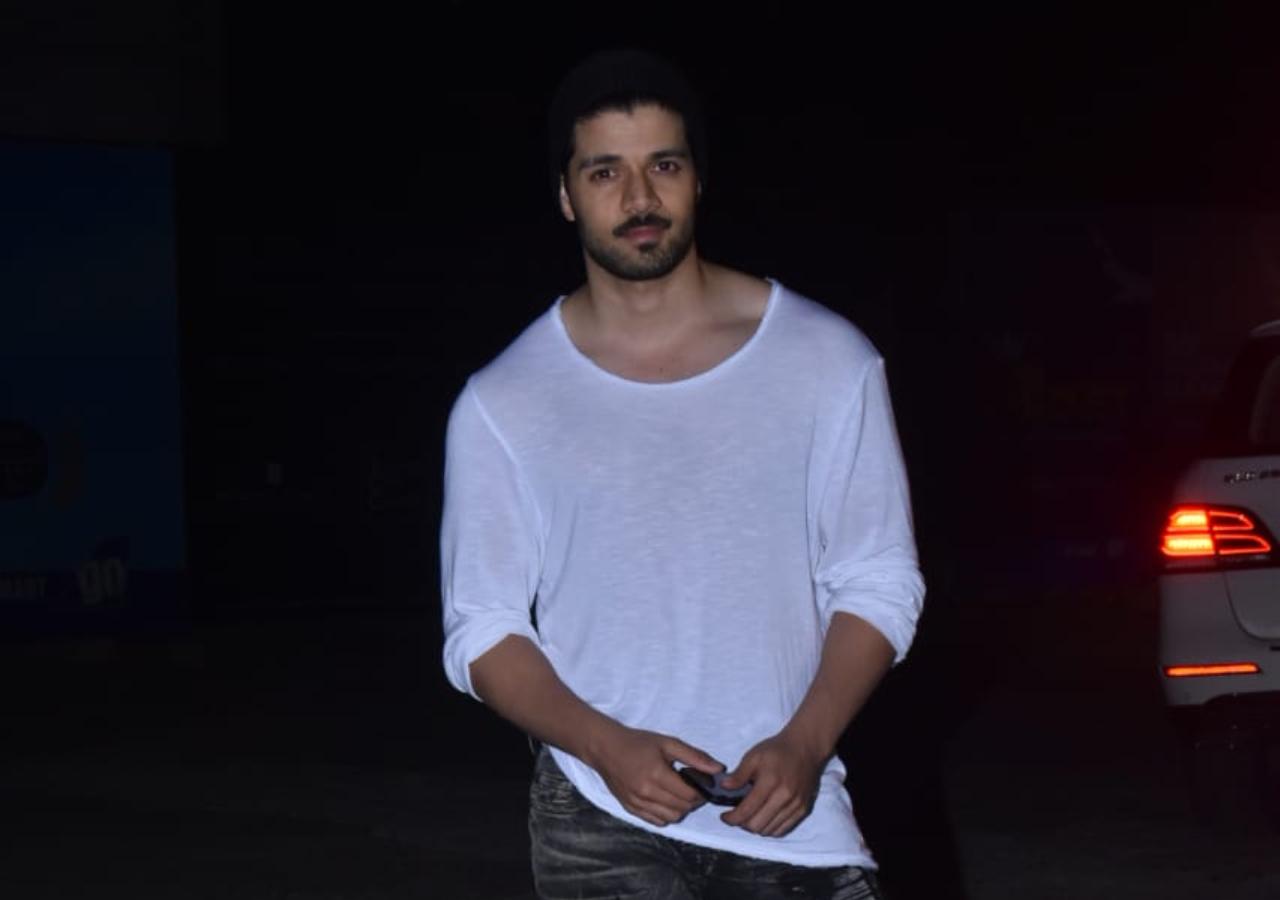 Sooraj Pancholi who was last seen in 2019-film Satellite Shankar was also clicked in Worli. Pancholi is the son of veteran actors Aditya Pancholi and Zarina Wahab.