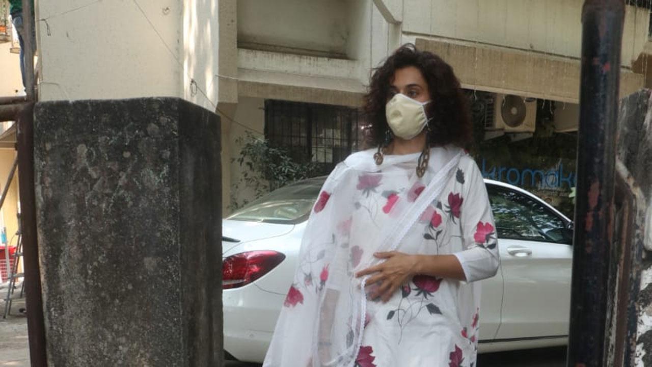 Taapsee Pannu got 'so much love' on 'Looop Lapeta' set