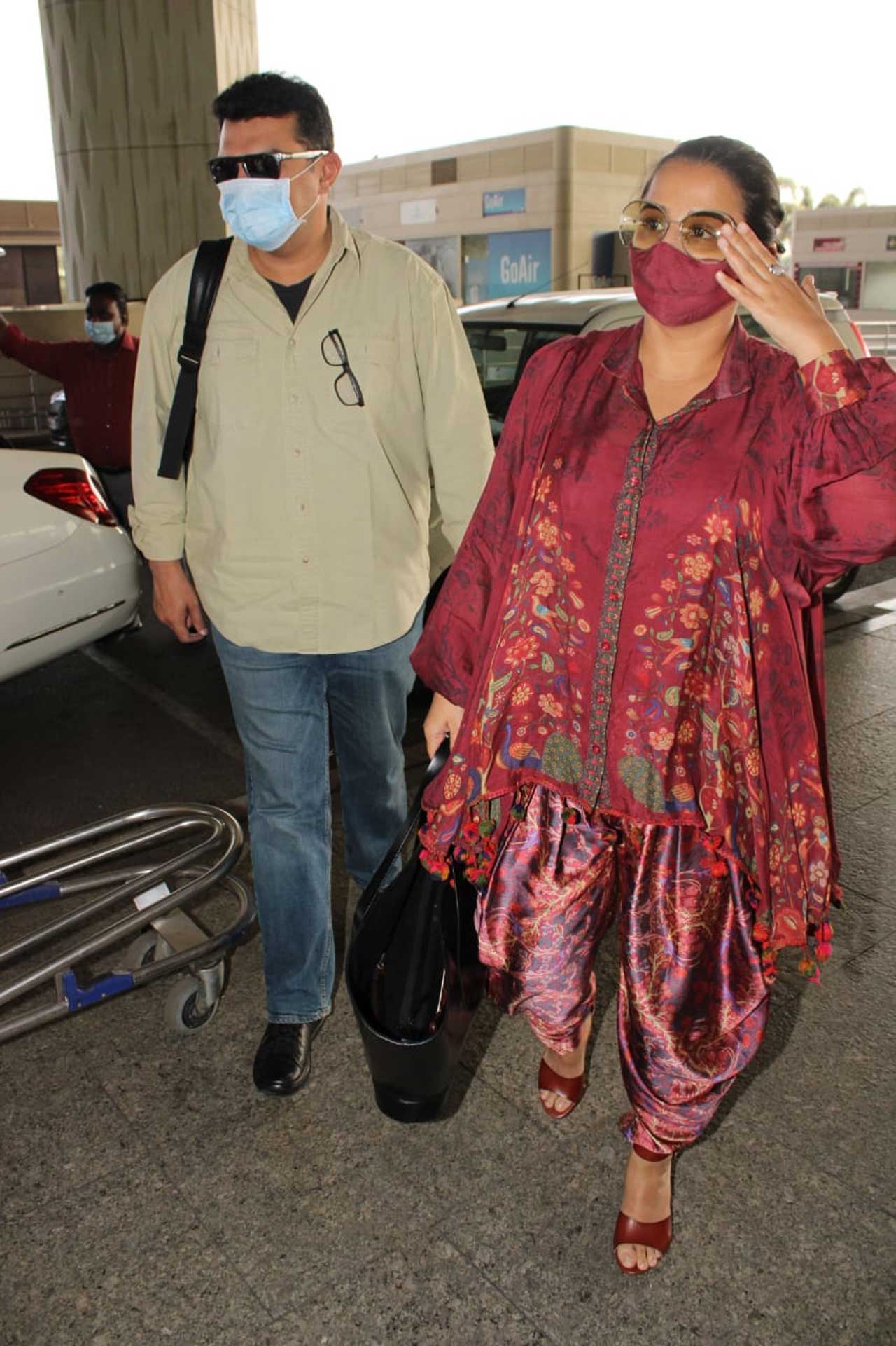 Vidya Balan and Siddharth Roy Kapur were also clicked together at the airport. Speaking about the actress' professional journey, the actress was last seen in Shakuntala Devi, which was in OTT offering. Now, she is all set to play a forest officer in Sherni.