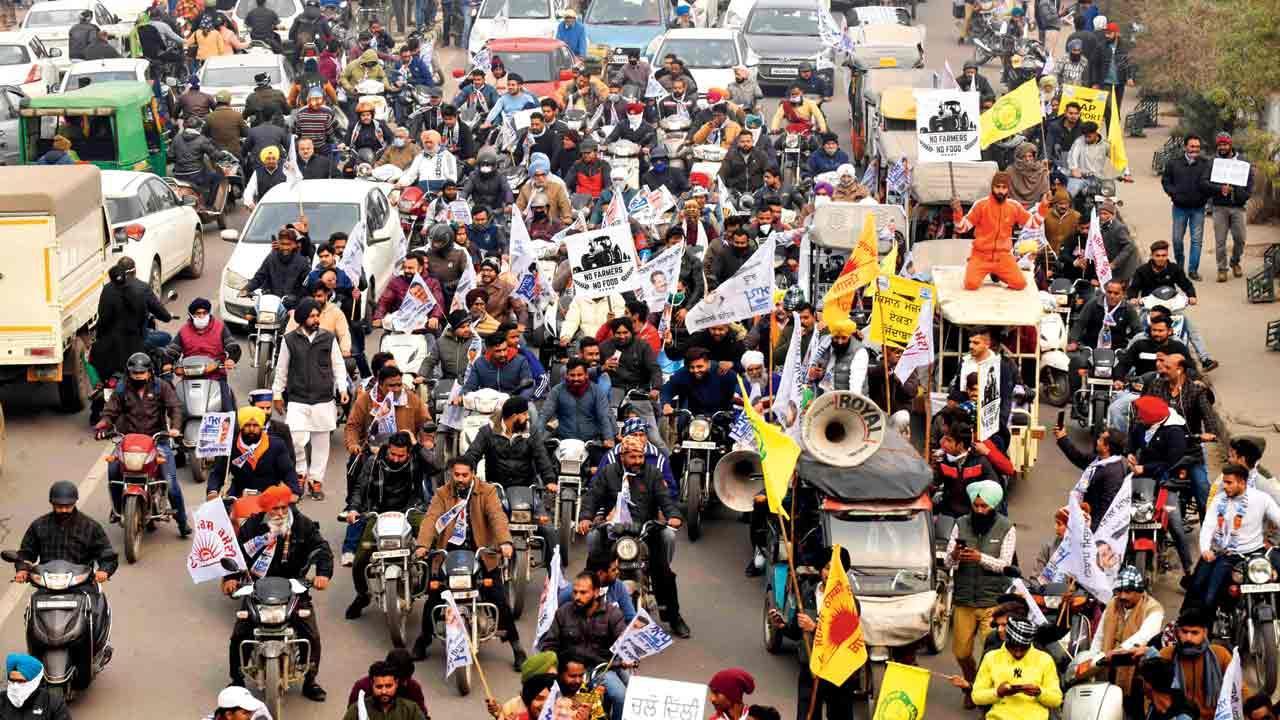 Man handed over to police by farmer leaders being quizzed