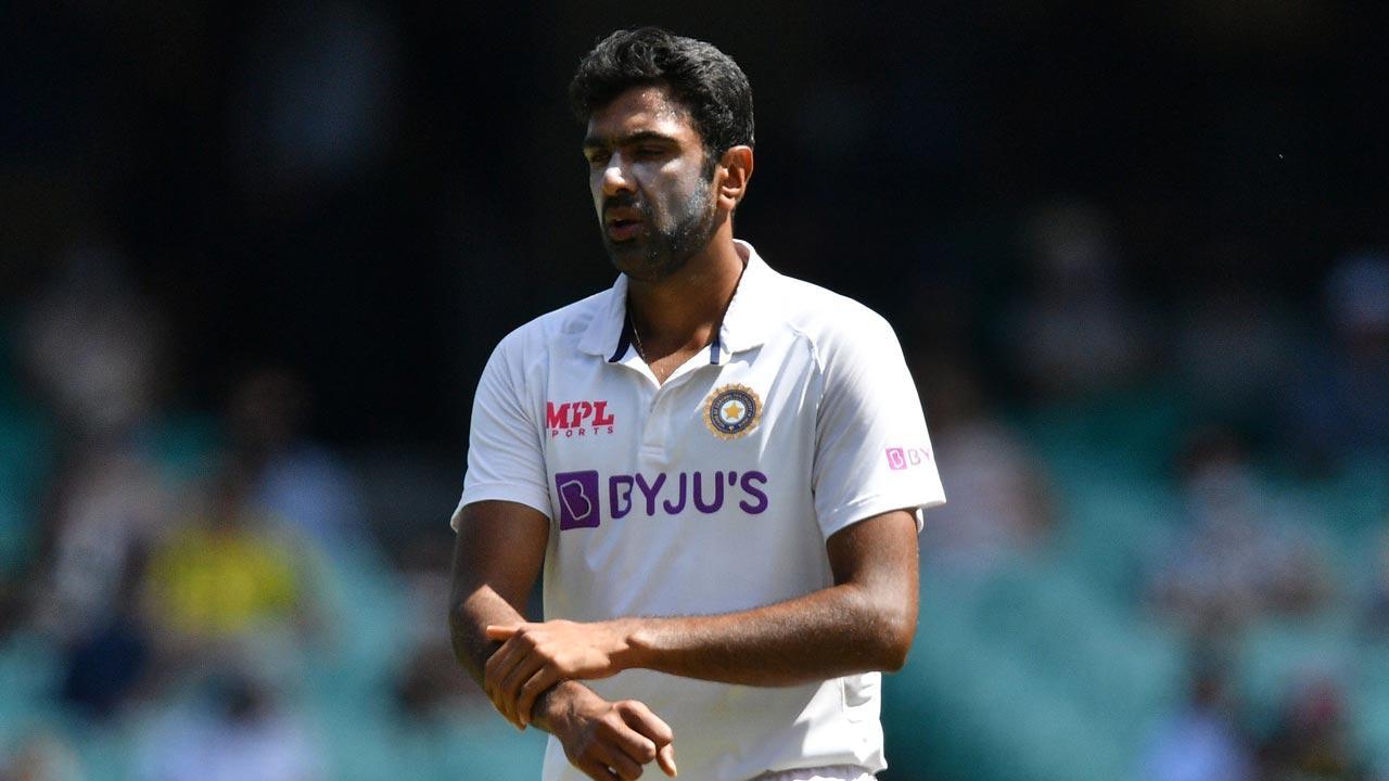 IND vs AUS: R Ashwin was in unbelievable pain last night, could not stand up straight, reveals wife Prithi