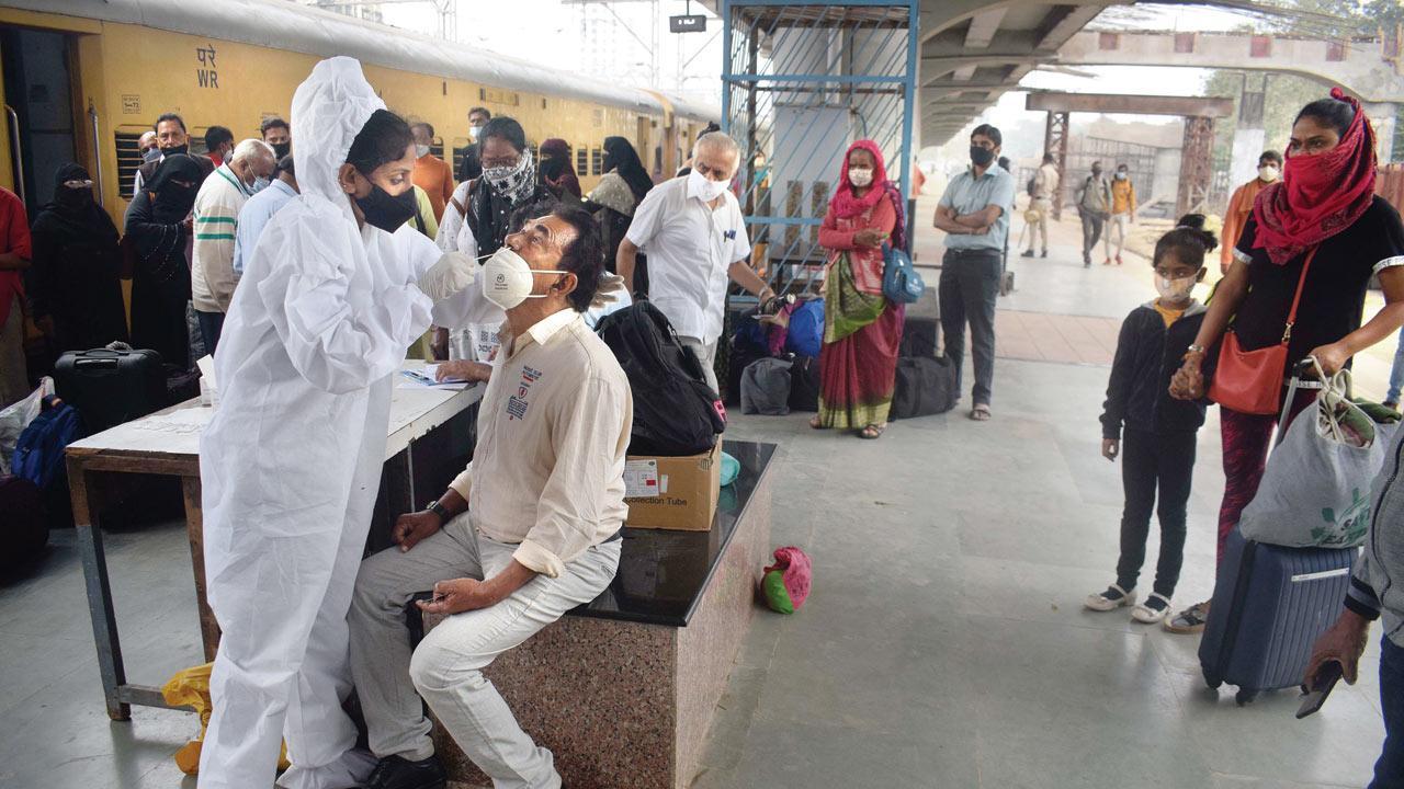 Maharashtra records over 3K COVID-19 cases; city sees highest number of deaths