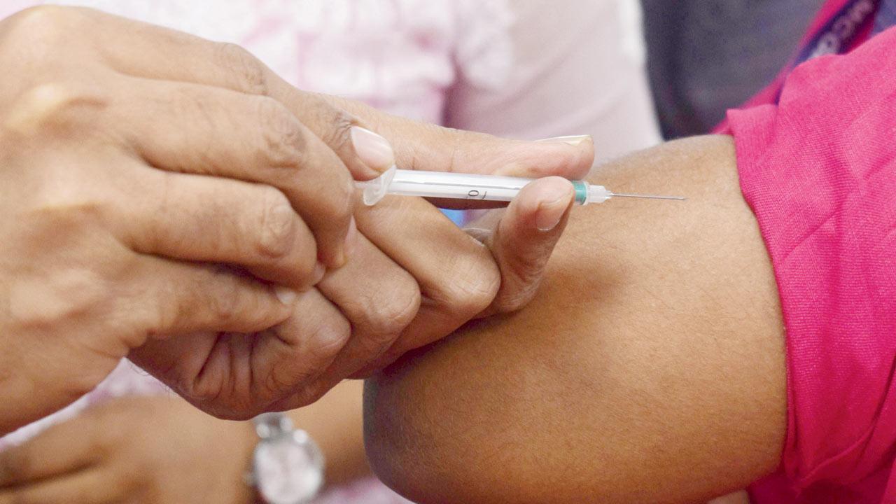 Pay for jabs for poor: Maharashtra to tell Centre