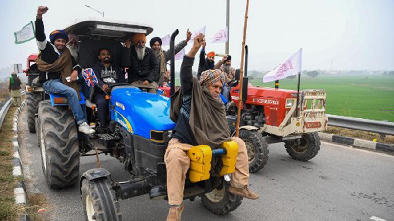'Ghar Wapsi' only after 'Law Wapsi': Farmers tell Centre as meet ends