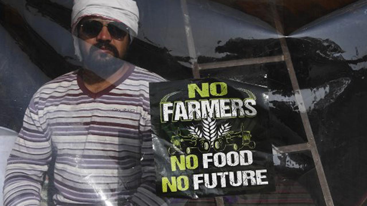 AAP blames BJP for 'attack' on farmers at Singhu border