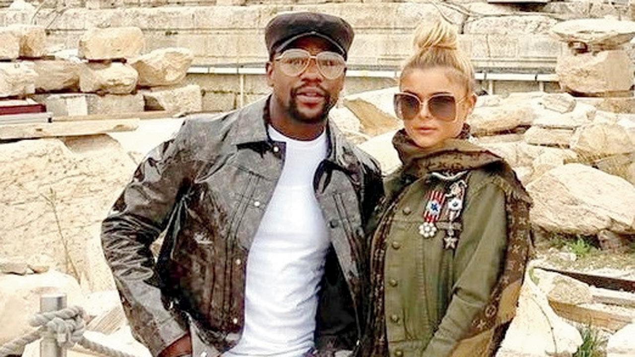 Floyd Mayweather floored by stripper Monroe; plans to have baby with her