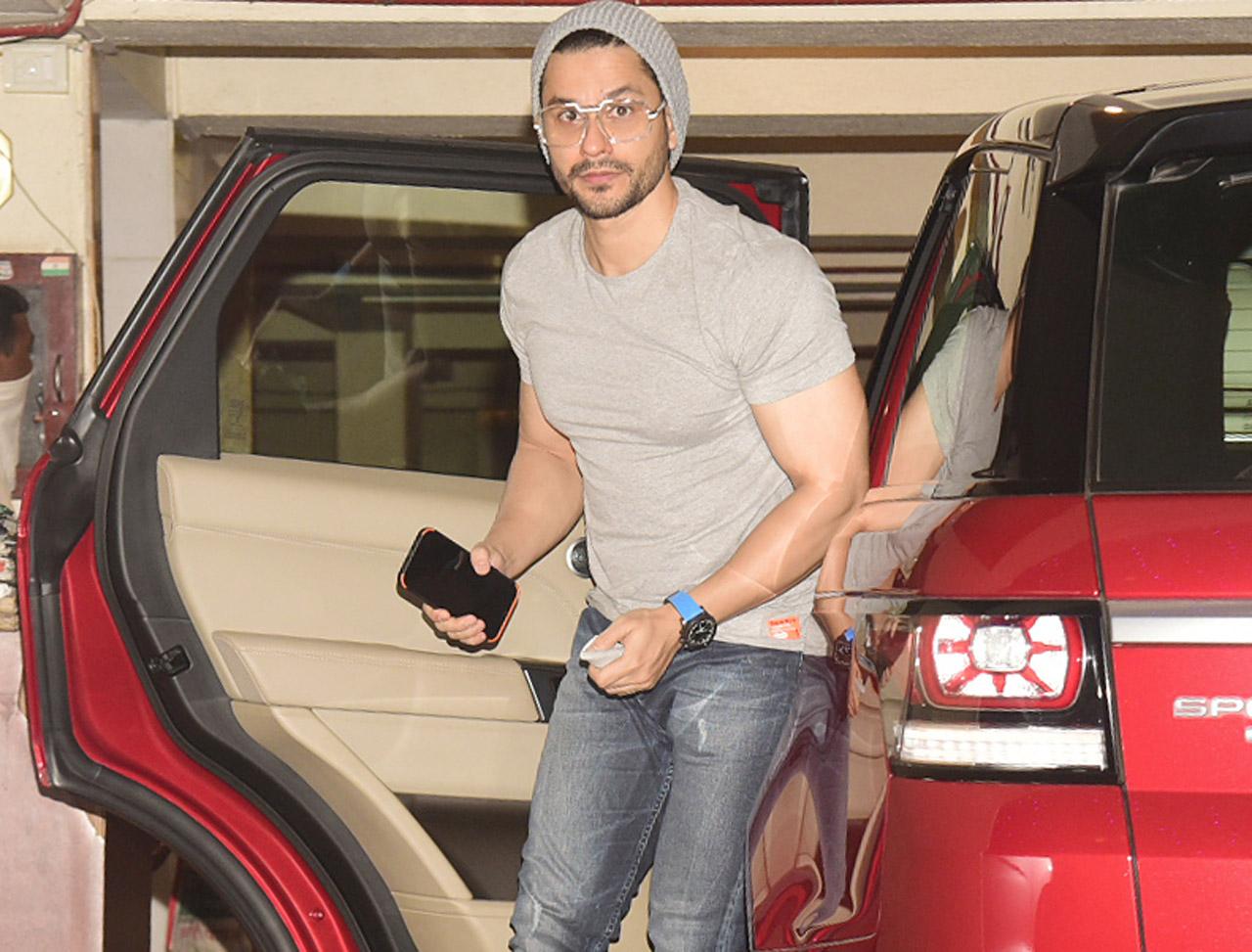 Kunal Kemmu along with wife Soha Ali Khan and other celebs were spotted at Saif Ali Khan and Kareena Kapoor Khan's residence in Bandra, Mumbai. Looks like Saif-Bebo had thrown a New Year party at their residence. All pictures/Yogen Shah