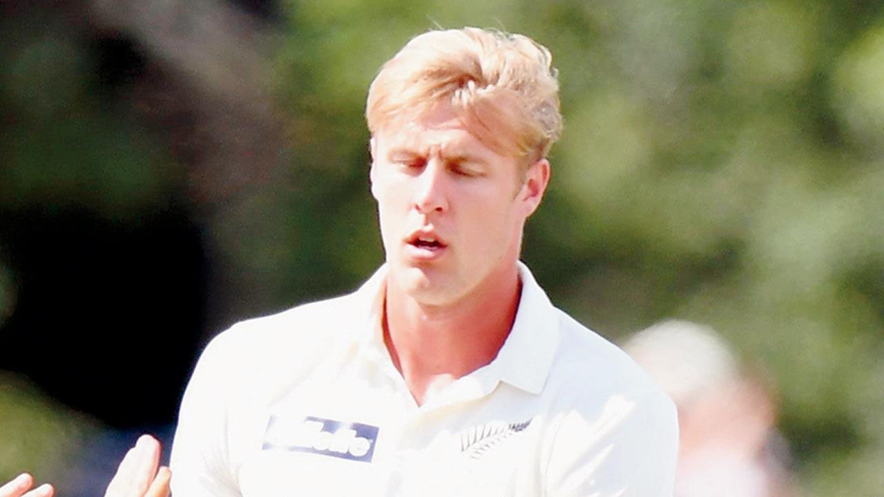 Kyle Jamieson's fifer helps New Zealand bowl Pakistan out for 297