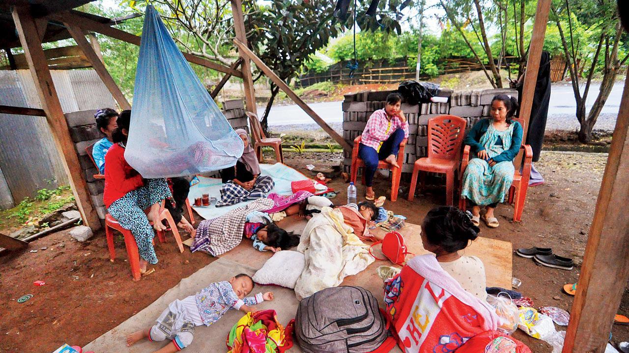 42 dead, 15,000 displaced in massive Indonesia quake