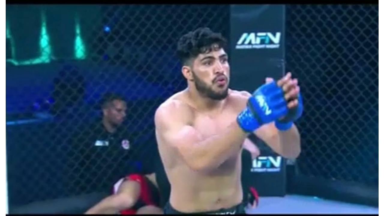 Meet the Professional MMA Fighter Mukesh Choudhary from Jaipur