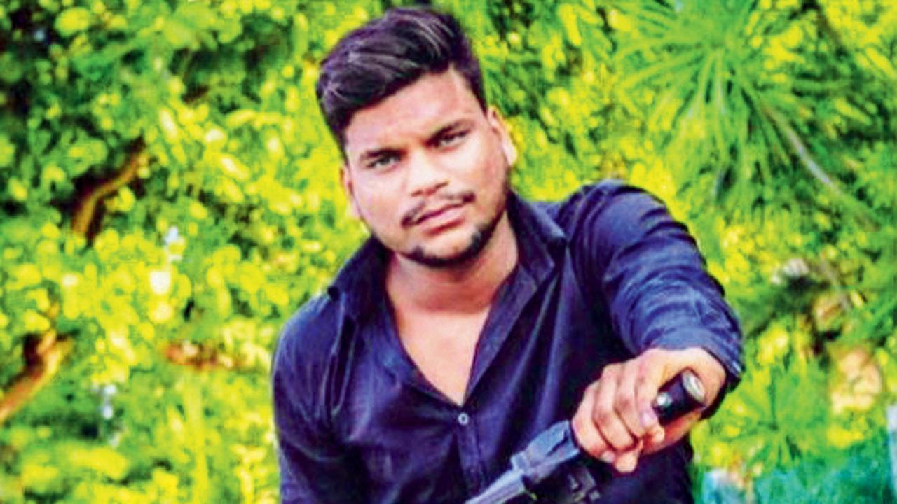 Mumbai: Man who shot ex-girlfriend dead, killed self was accused in 9 cases