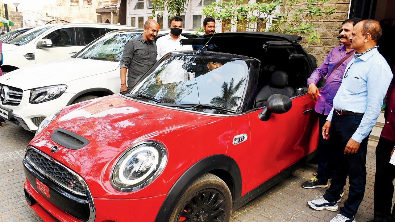 Mumbai Crime: 7 held for duping top banks over car loans