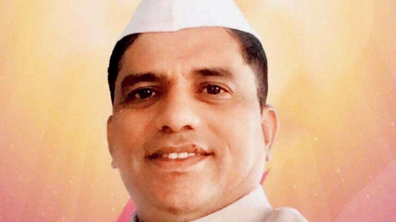 Mumbai Crime: Trio who duped dabbawalas in free-moped scam held