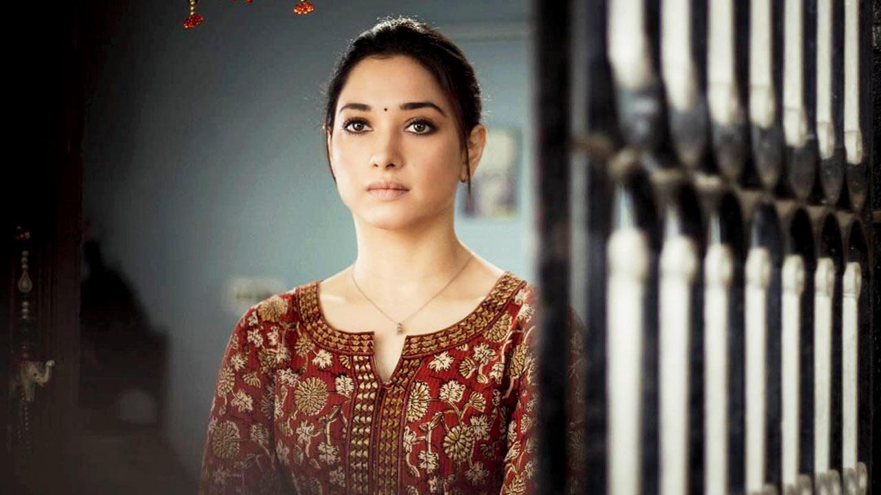 November Story: Tamannaah Bhatia shares her first look; leaves fans excited
