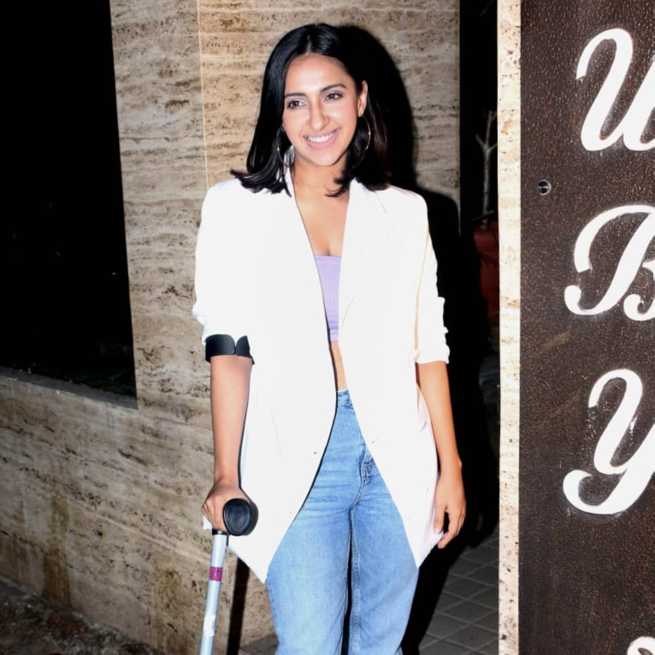 Fashionista Akansha Ranjan Kapoor was also snapped at the same location.