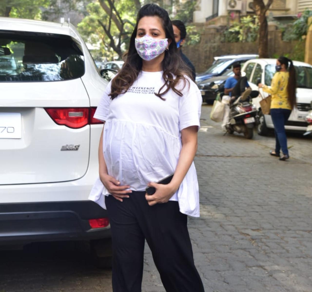 Anita Hassanandani was snapped with Rohit Reddy at a clinic in the city. The actress sported a pretty white outfit during the outing. Speaking of her hubby Rohit, the entrepreneur looked dapper in his casuals. (All pictures/Yogen Shah).