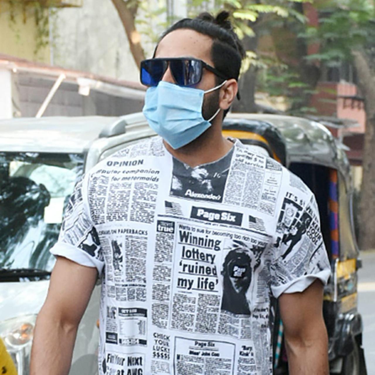 Ayushmann Khurrana was also snapped at the same location. We certainly loved the pattern of his t-shirt.