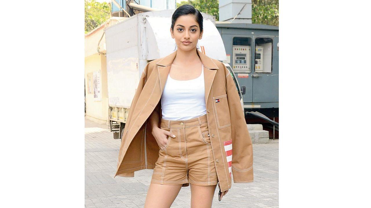 Banita Sandhu clarifies on COVID-19 diagnosis; says she 'continues to test negative'