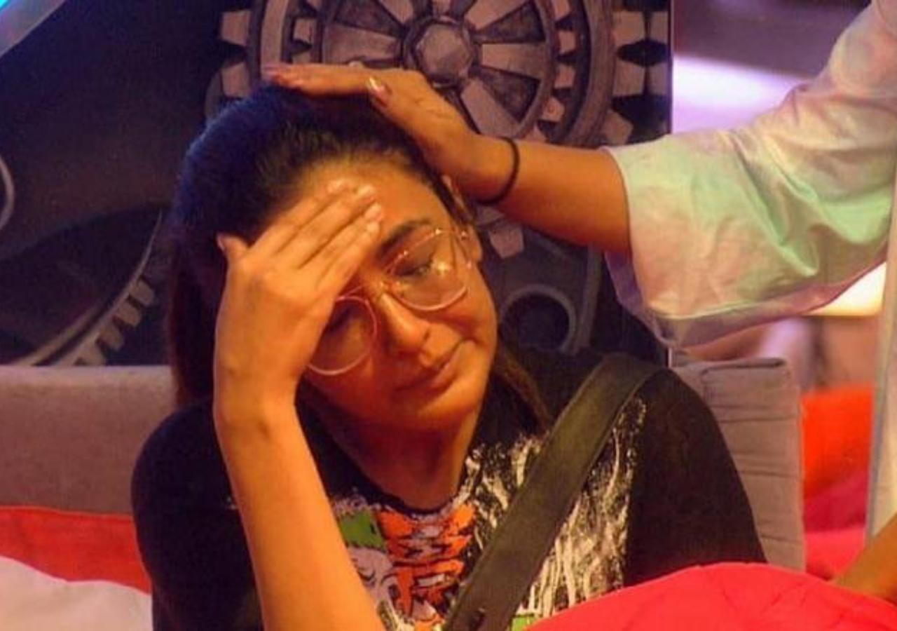 Jasmin's emotional night turned traumatic for her when Bigg Boss announced her eviction from the house. Her eviction came as a shock to her fans. Host Salman Khan got emotional and could not hold back his tears while announcing her exit. Her squabble with housemate Rakhi Sawant seemed to have worked against her. Even Jasmin and Rakhi apologised to each other and hugged it out after this. Although the other contestants gave Jasmin 12 minutes to talk to her parents, time seemed to just slip by. It was time for her parents to leave and all three of them were crying. There was talk that Bhasin might be back on the show. A re-entry always adds to the drama in the Bigg Boss house.