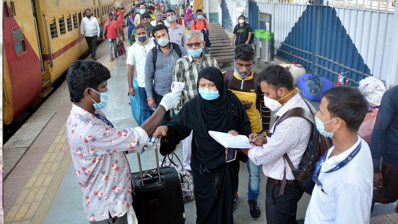 Mumbai's coronavirus positive cases breach 3 lakh-mark
