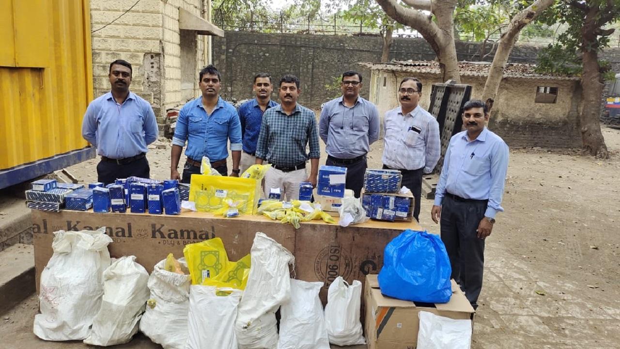 Mumbai: Duplicate motor parts and accessories of Hyundai seized from shop, owner arrested
