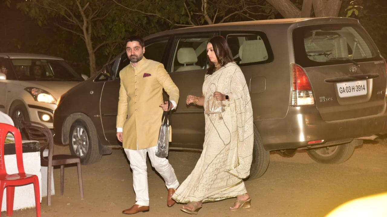 The Dhawan's had blocked the entire resort facing the beach in Alibaug had a grand yet restricted wedding ceremony. There was a strict no-phone policy in place for all the wedding functions.