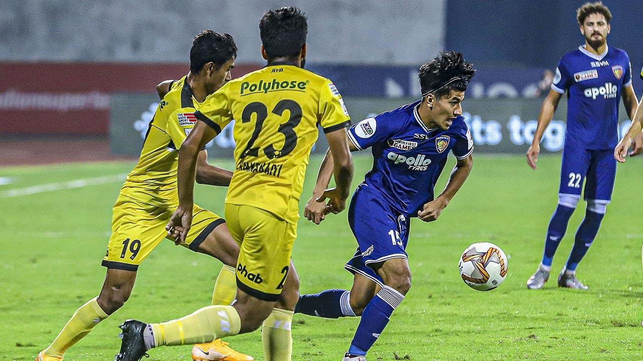 ISL: Hyderabad FC hammer Chennaiyin FC 4-1