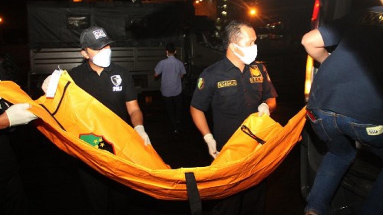 Indonesian airliner crashes into waters off Jakarta with 62 aboard, including 10 children