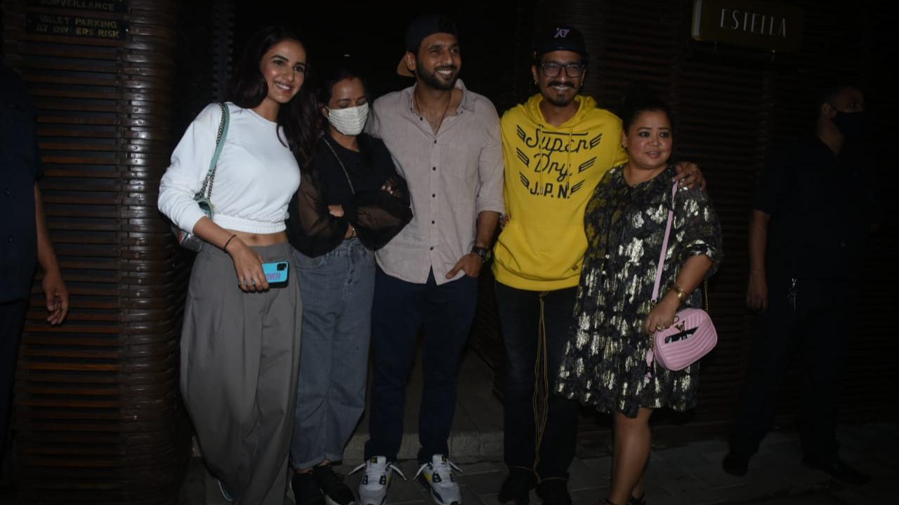 She was joined for the bash with Bharti Singh, husband Haarsh Limbachiyaa and Punit Pathak.