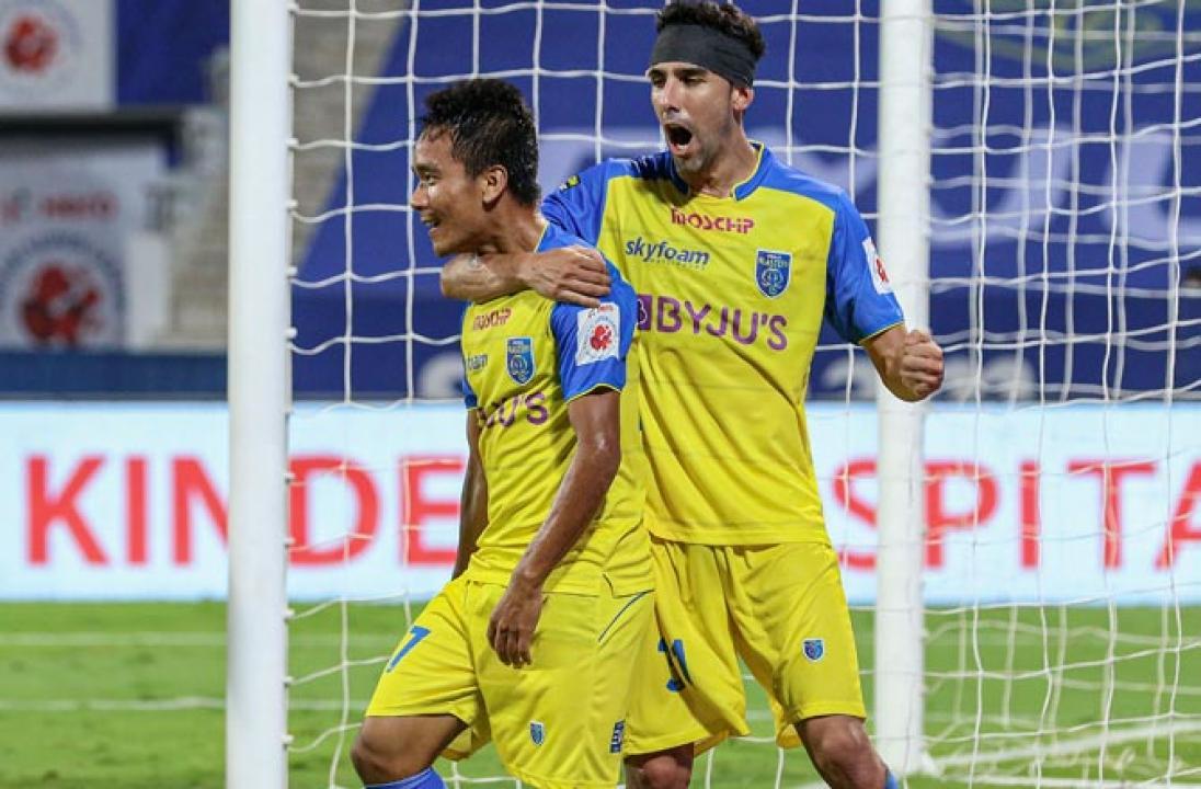 ISL: Kerala Blasters sink Bengaluru FC 2-1