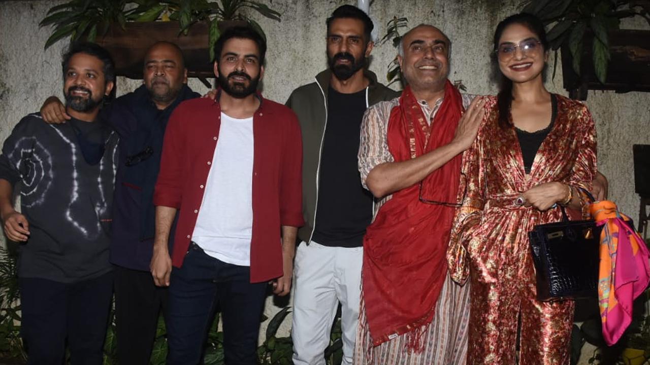 Arjun-Gabriella, Madhoo, Rajit Kapur at Nail Polish's success bash