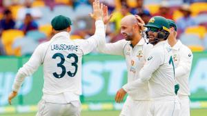 Lyon preys on Rohit!